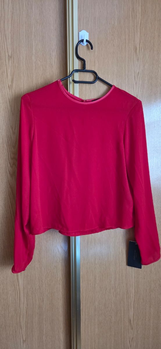 Blusa roja Zara talla S