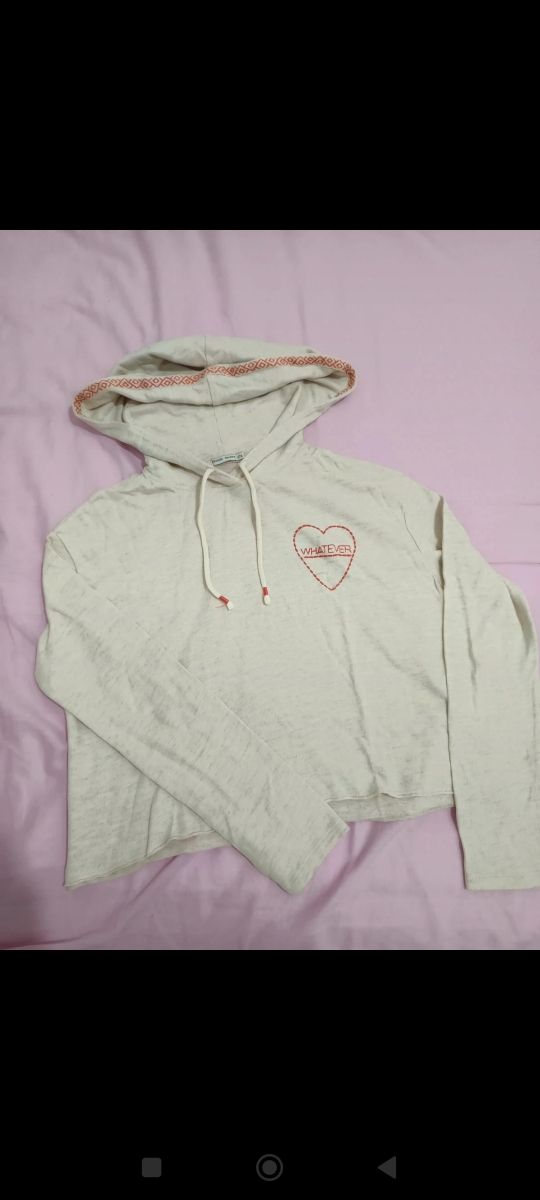Sudadera beige corazón 'Whatever'