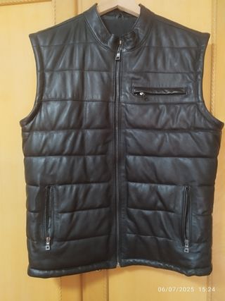 Chaleco acolchado para hombre de cuero 