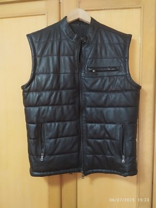 Chaleco acolchado para hombre de cuero 