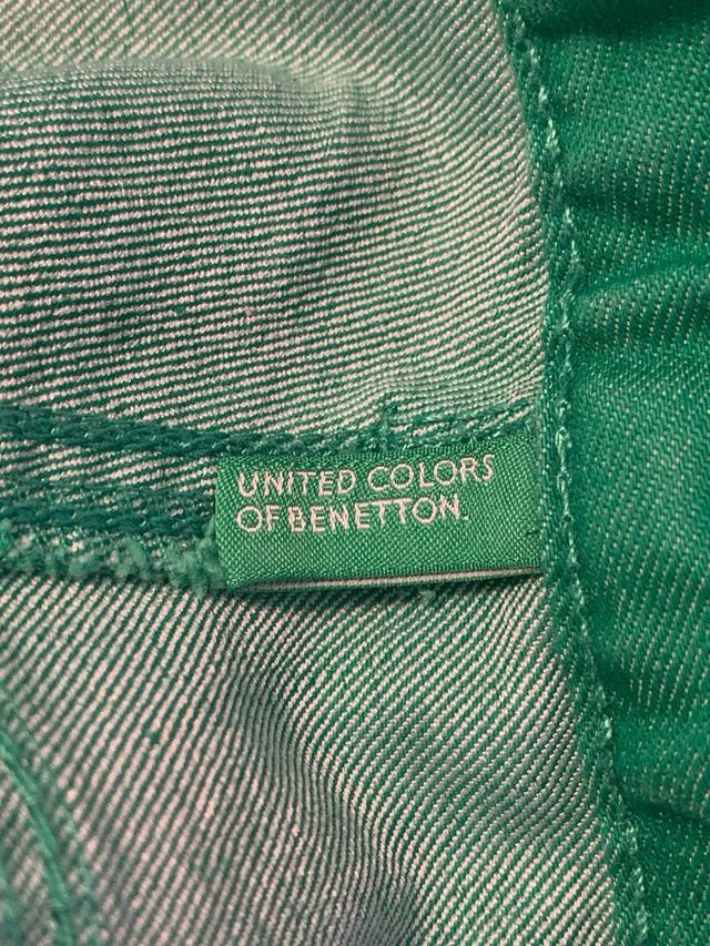 Pantalón vaquero Benneton verde