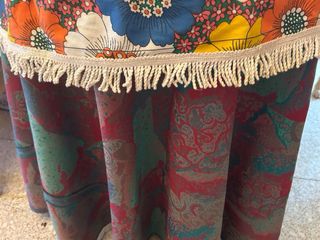 Mesa camilla vintage con estufa