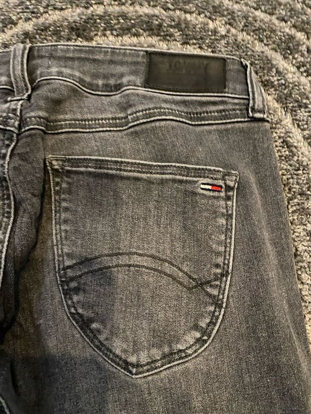 Jeans Tommy Hilfiger grises