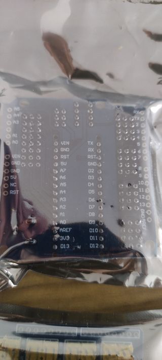 Cinco módulos de expansión Shield para  Arduino