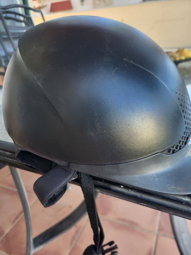 Casco equitación negro