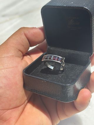 Anillo Plata de ley • Granates Naturales