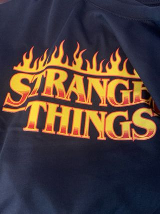 Sudadera Stranger Things Zara