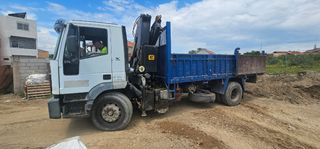CAMION GRUA