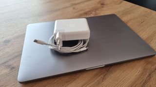 MacBook Pro 15" 2.6 2018 Gris 16GB Ram 512GB HD