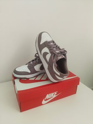 Nike Dunk Low Retro - 42.5 - Moradas