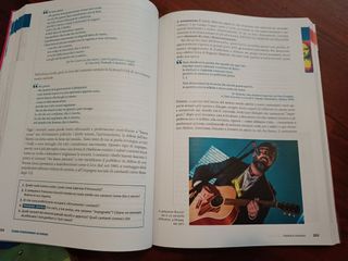 Lettere al futuro: Poesia e Teatro 
9788869645907