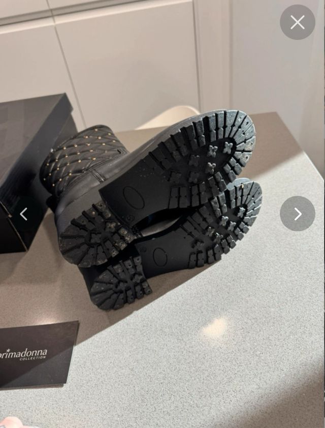 Botas de mujer nuevas a estrenar Marca PRIMADONNA