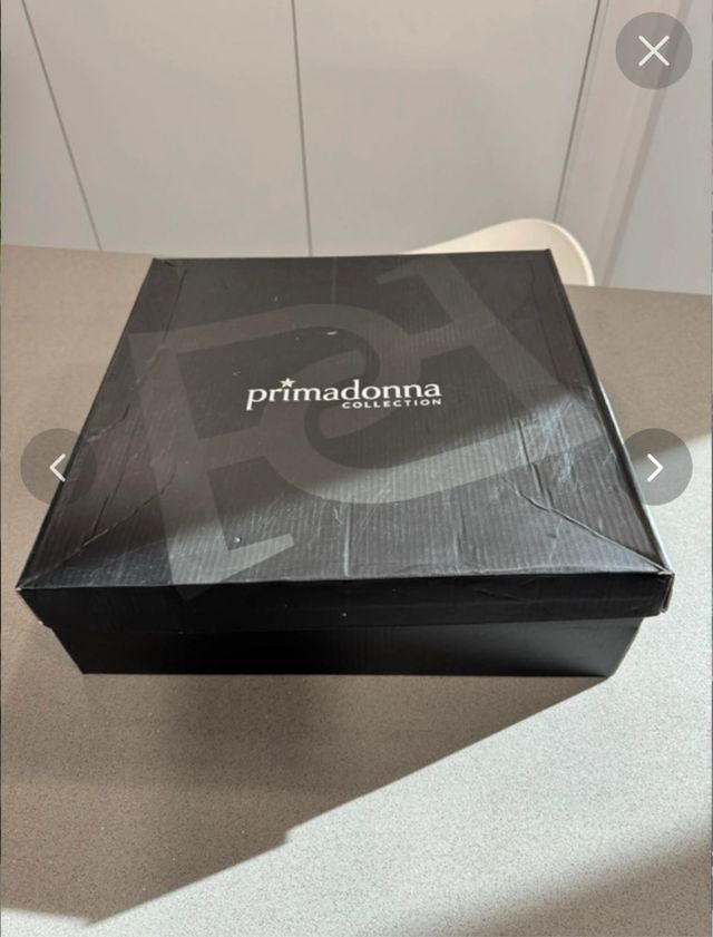 Botas de mujer nuevas a estrenar Marca PRIMADONNA