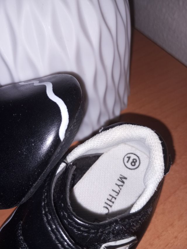 Zapatillas bebé deporte - negras