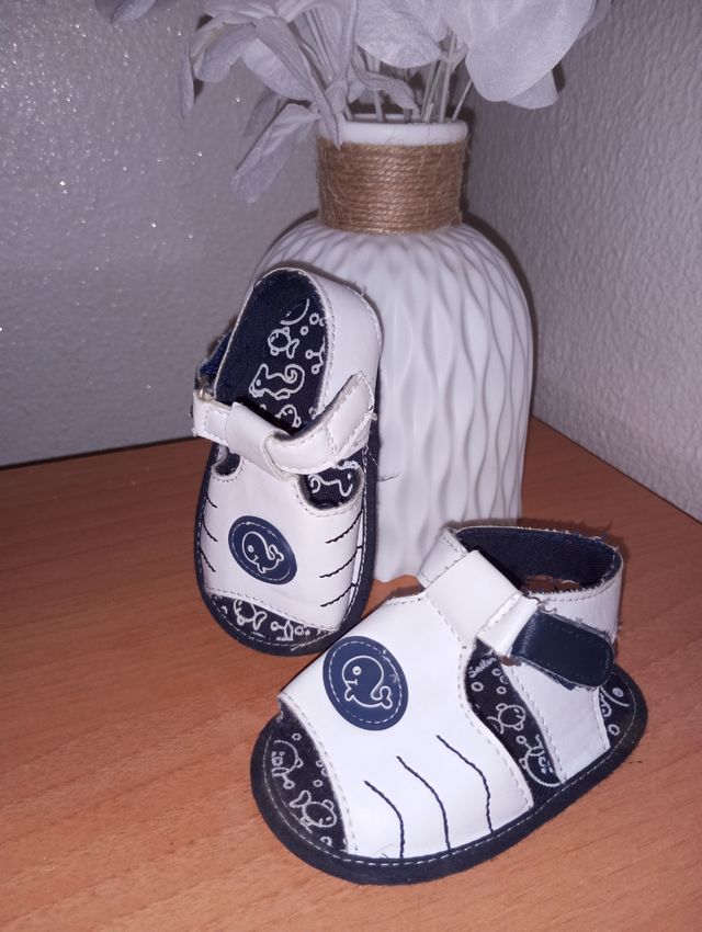 Sandalias bebé niño -talla 18