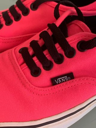 Zapatillas VANS rosa fucsia