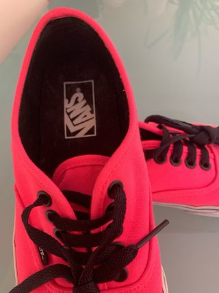 Zapatillas VANS rosa fucsia