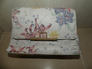 Bolso floral verano beige