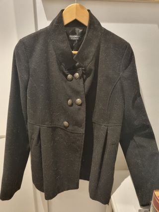 Chaquetón negro Rinascimento
