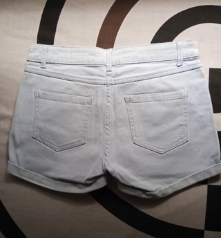 Lote ropa mujer: shorts y camisetas (T36-38)