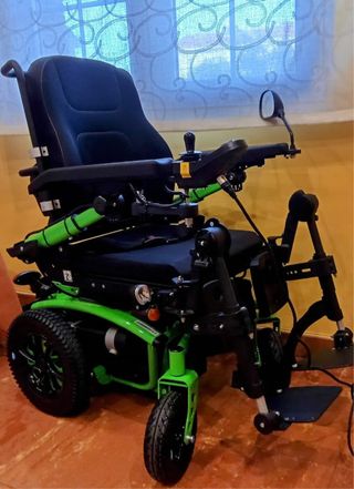 Silla ruedas eléctrica todoterreno