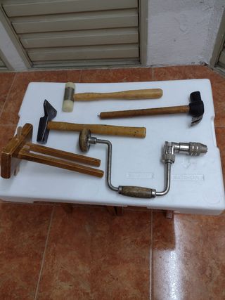 Más de 100 herramientas clásicas