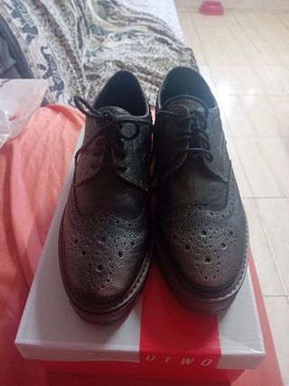 Mocasines negros tacón 39