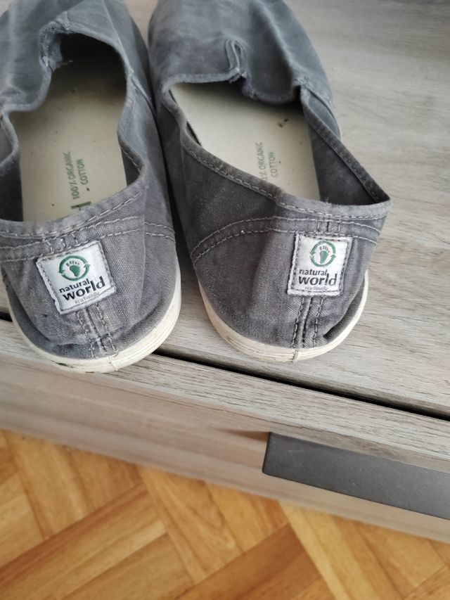 Zapatillas Natural World grises 43(talla cómo 44)