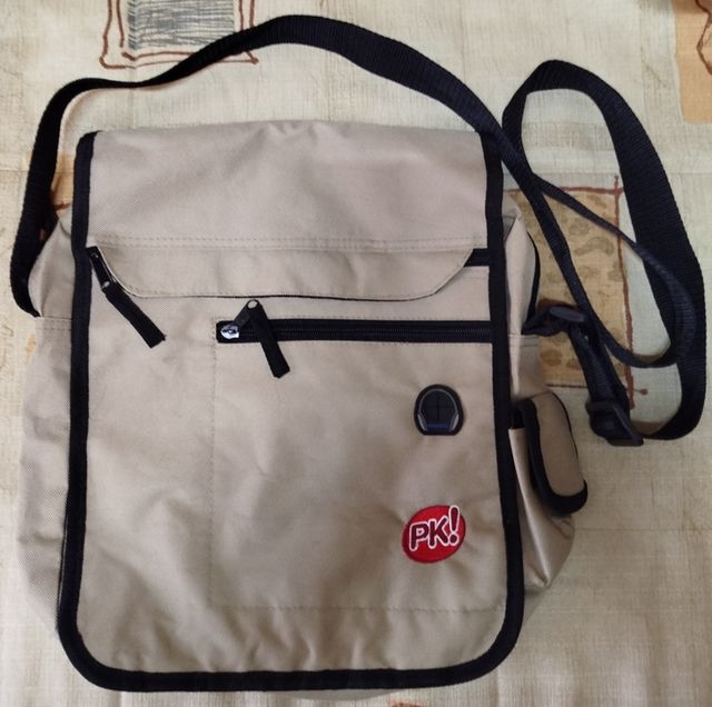 Mochila bandolera beige