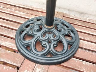 Soporte Sombrilla Hierro Forja terraza vintage
