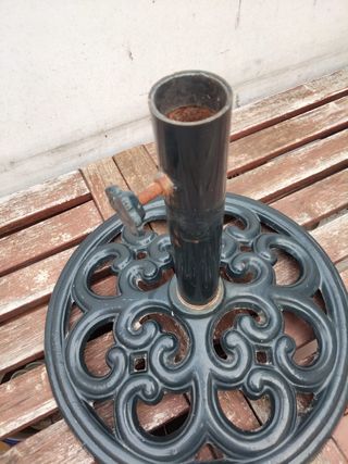 Soporte Sombrilla Hierro Forja terraza vintage
