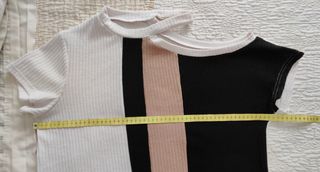 Top rayado blanco y negro