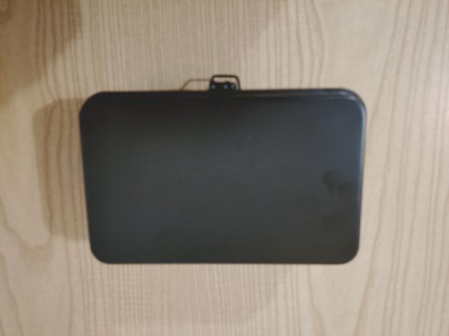 Scatola metallo nera portaoggetti