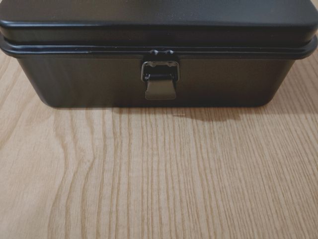 Scatola metallo nera portaoggetti