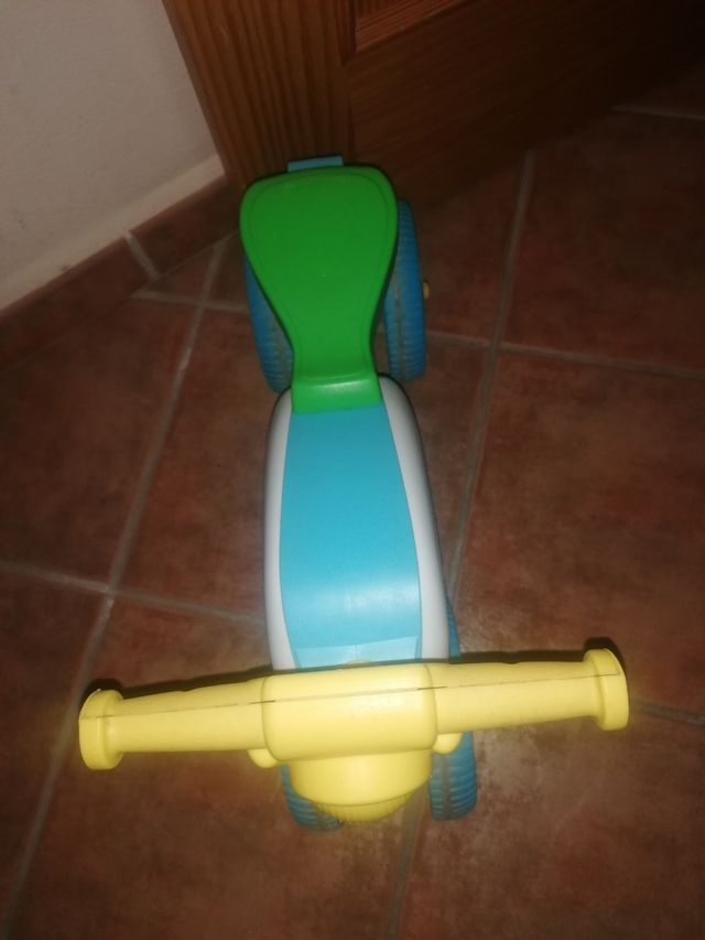 Triciclo y moto infantil Peppa Pig