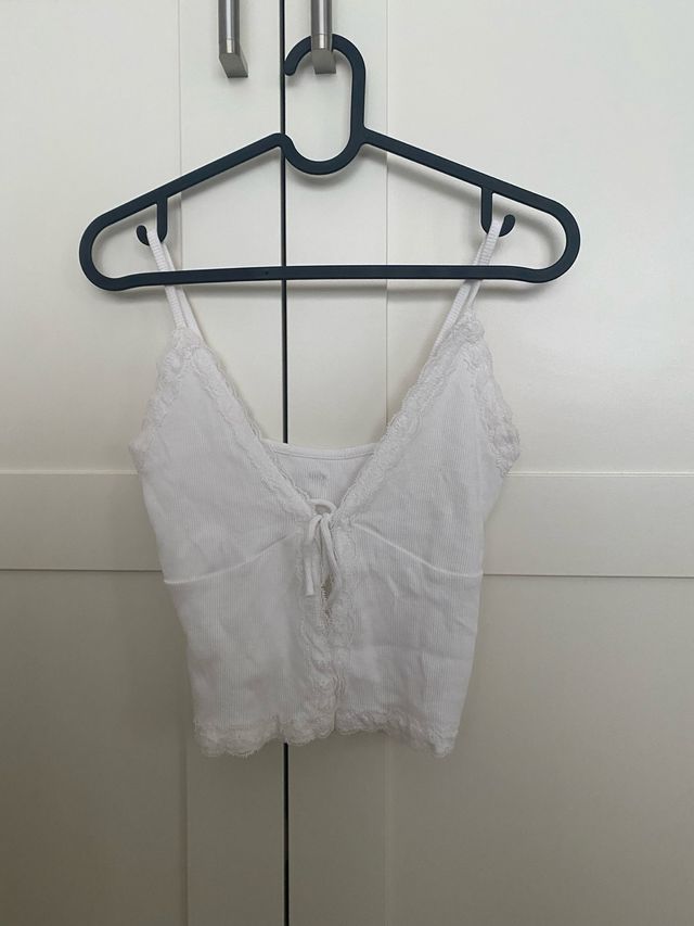 Top blanco Pull&Bear - Tirantes encaje