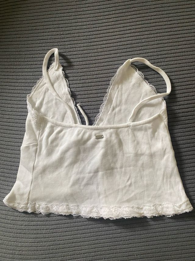 Top blanco Pull&Bear - Tirantes encaje