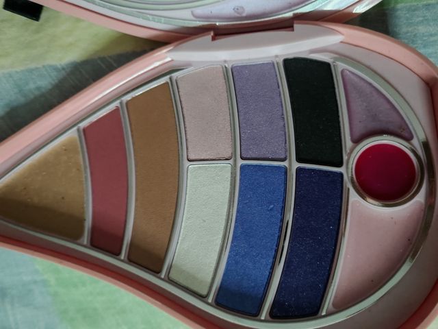 Trucchi Pupa - Bambola con Trousse