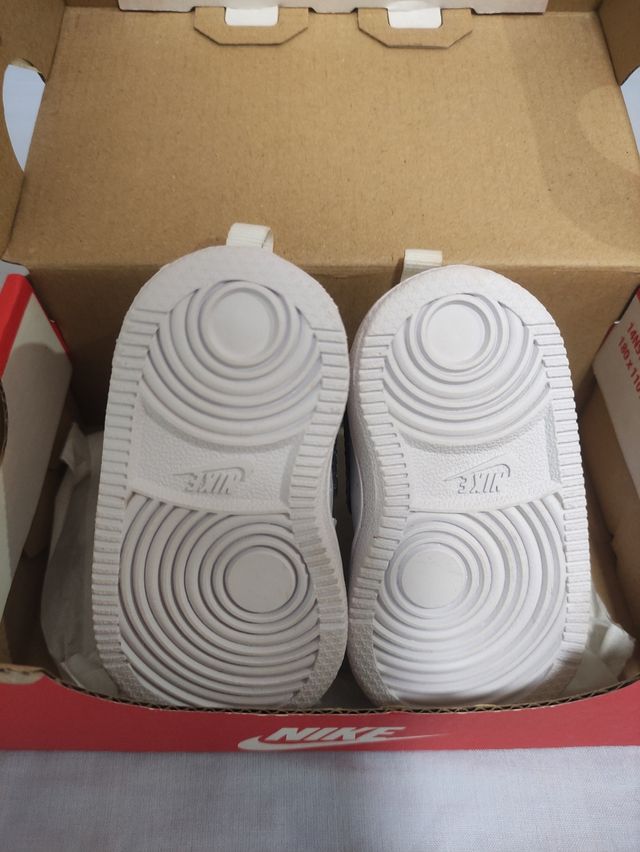 Zapatillas Nike sin estrenar