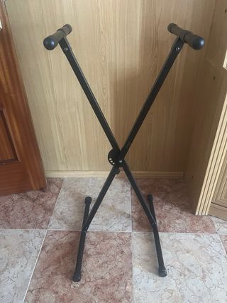 Kit Teclado MIDI Alesis V61 + Soporte + Pedal Sust