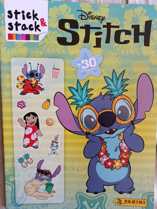 Sobres y libros Stitch: