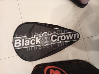 Palas pádel Bullpadel y Black Crown