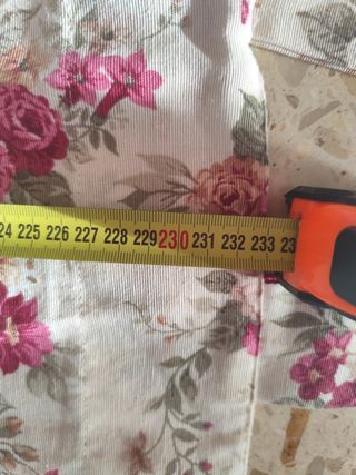 4 Cojines y 2 pares de cortinas flores