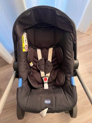 Trio silla paseo,capazo y auto Best Friend Chicco