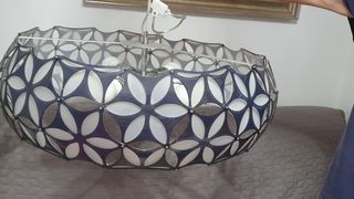 Lampara colgante moderna gris.