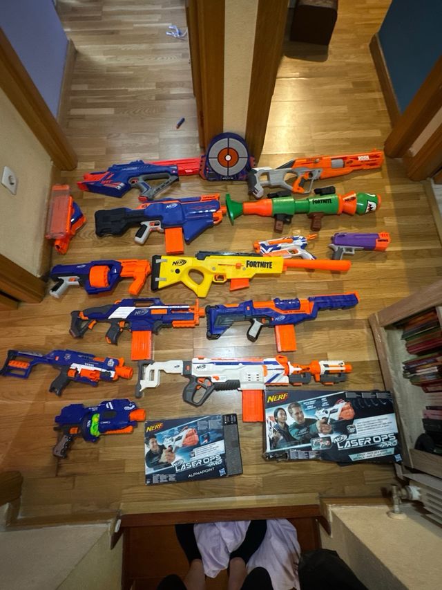 Nerf: 15 pistolas + Laser Ops Pro