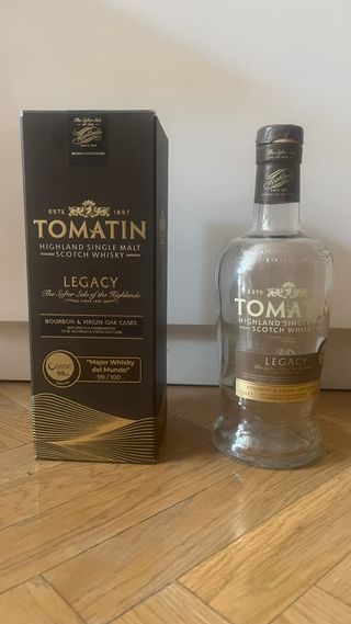 Bottiglia vuota di whisky Tomatin Legacy