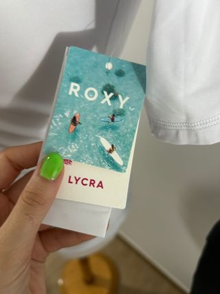 Camiseta Roxy surf M - Licra blanca