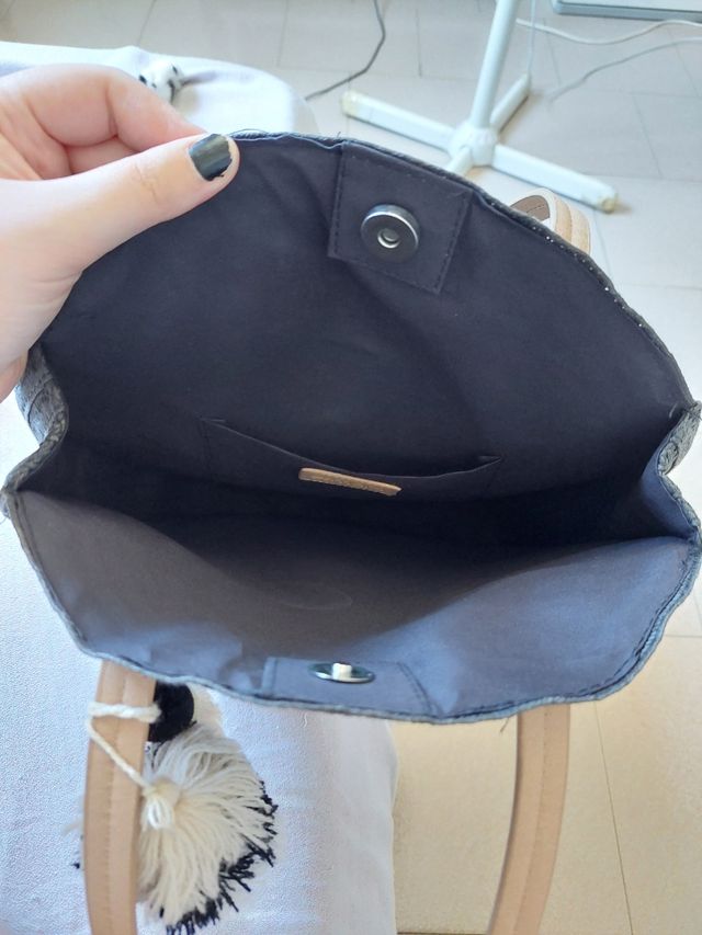 Bolsa de playa redonda negra