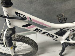 Bicicleta B-Pro 20" niña